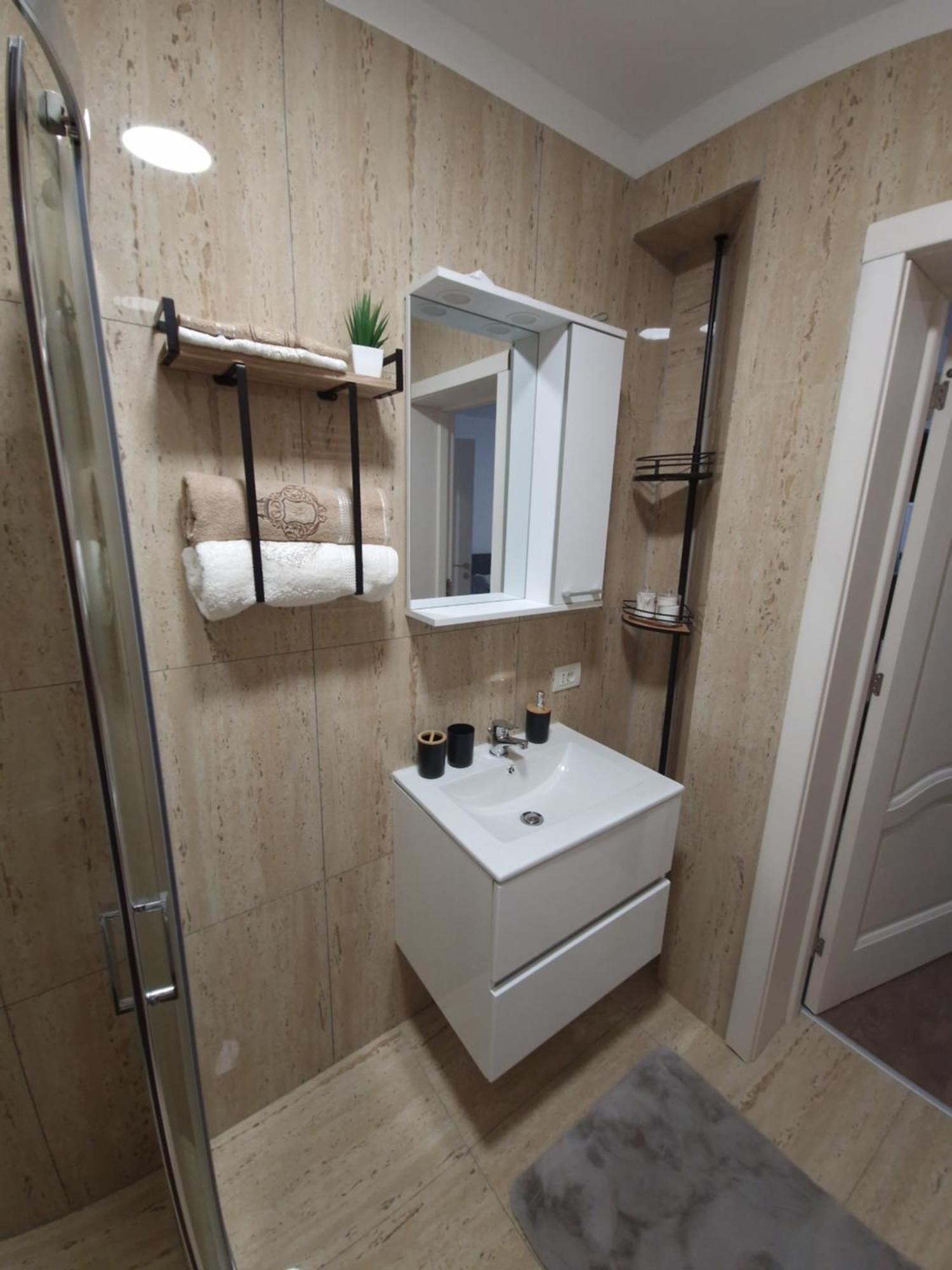 Craitelor Boutique Airport Apartment Otopeni Esterno foto